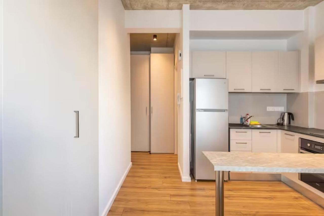 Ferienwohnung Yamas Urban Living Spiridonos Limassol Exterior foto