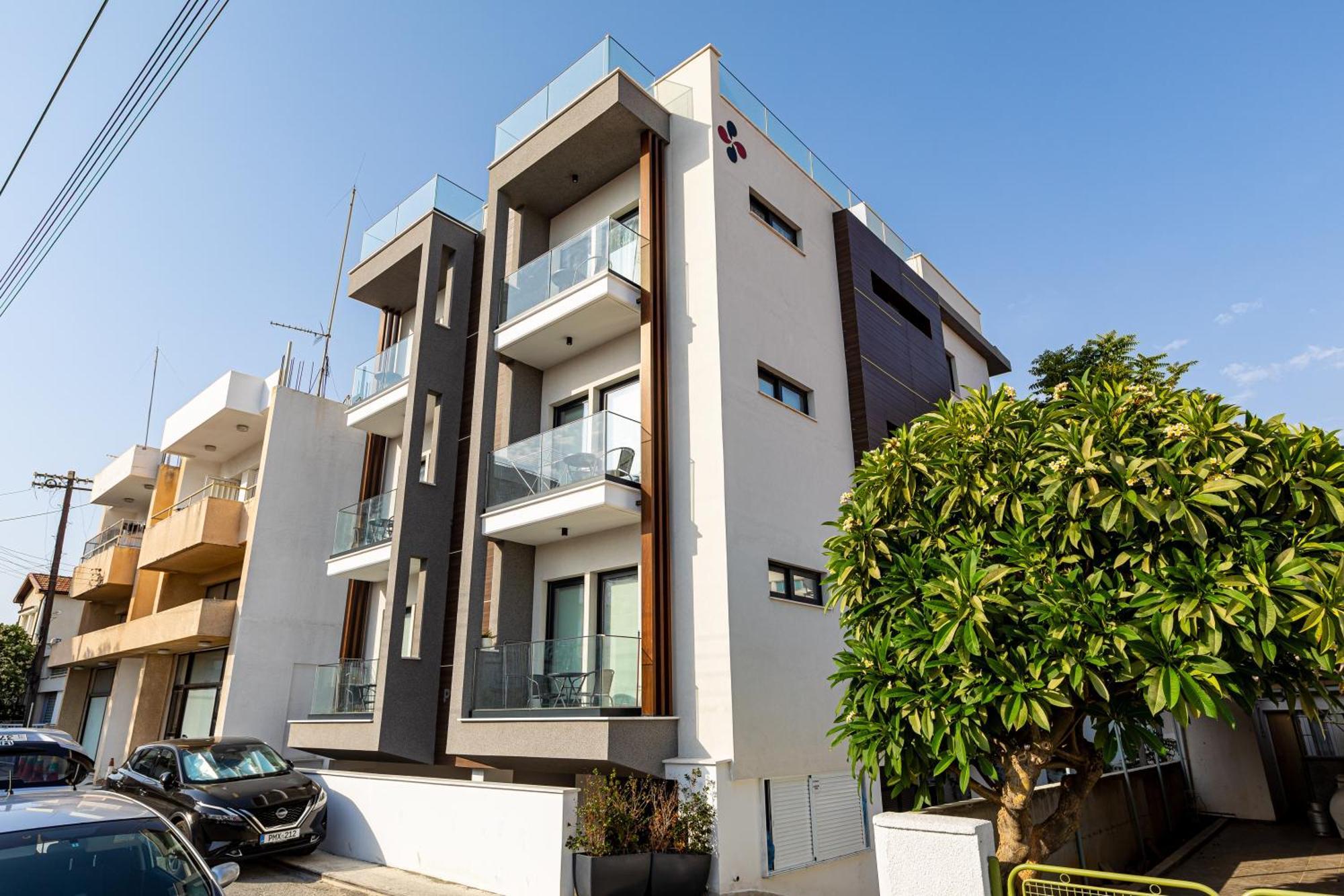 Ferienwohnung Yamas Urban Living Spiridonos Limassol Exterior foto