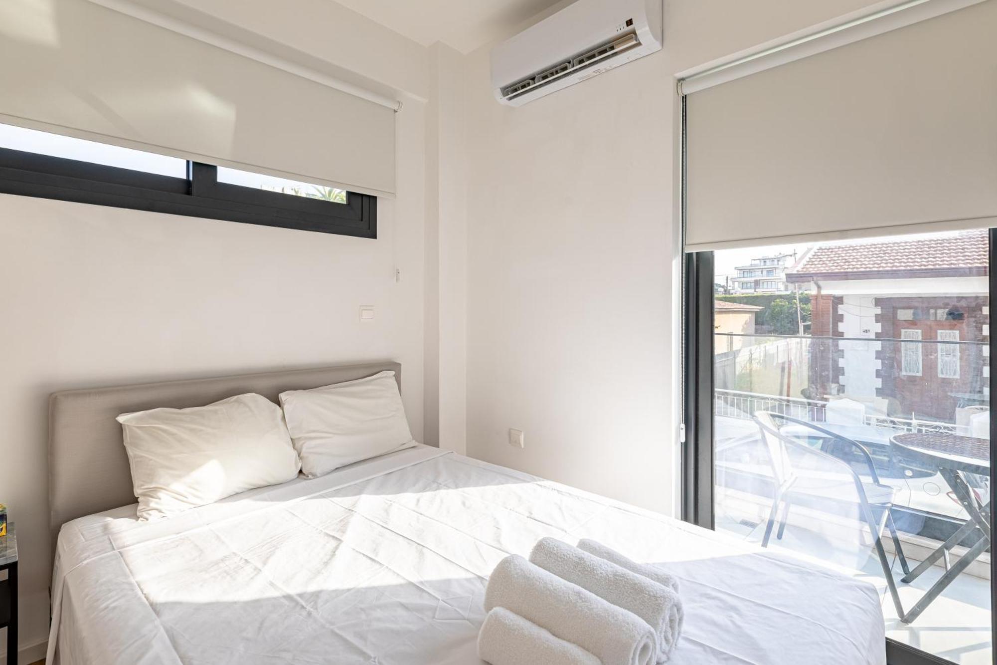 Ferienwohnung Yamas Urban Living Spiridonos Limassol Exterior foto