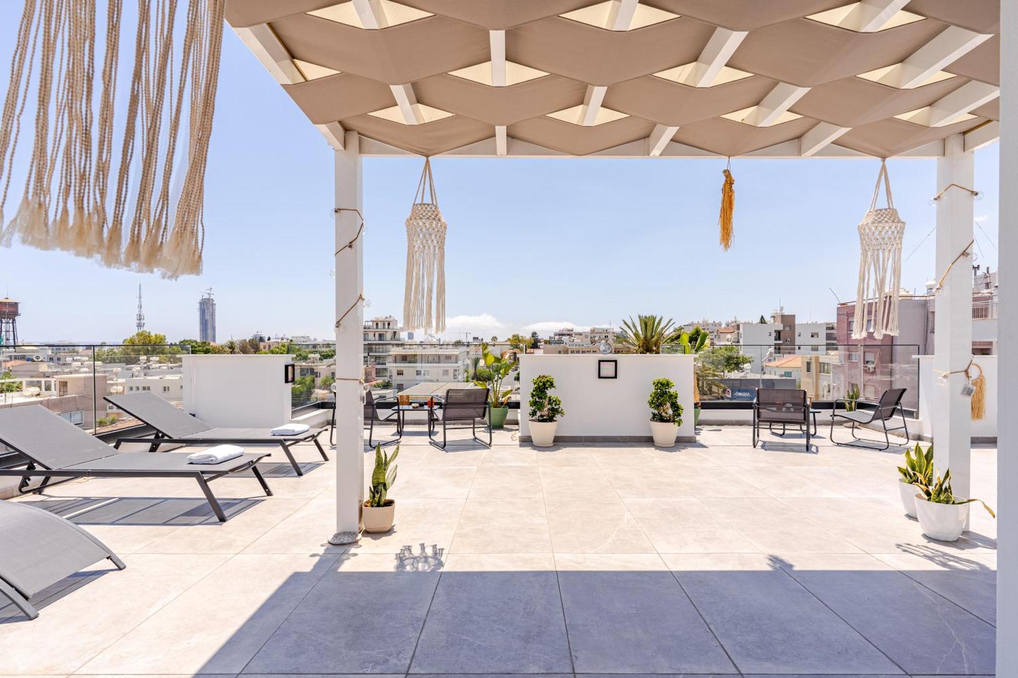 Ferienwohnung Yamas Urban Living Spiridonos Limassol Exterior foto